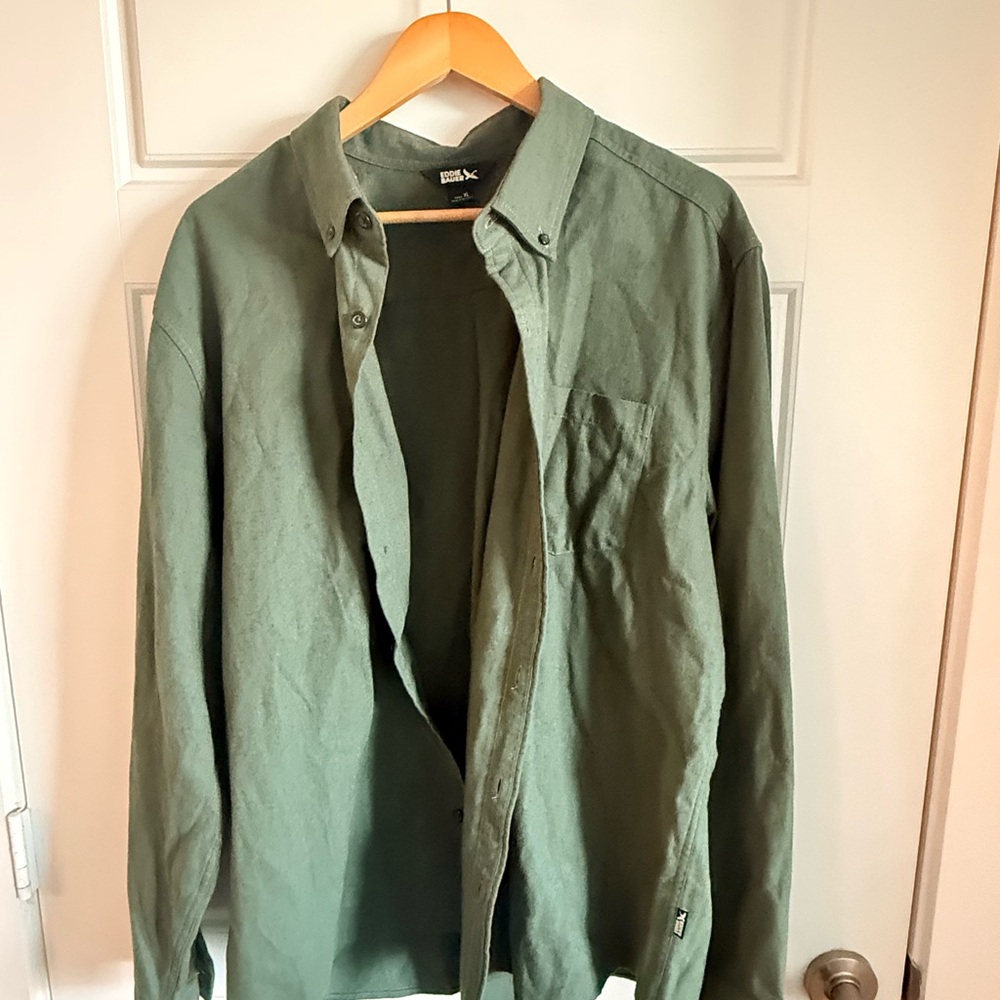 Eddie Bauer Mens Button-Down Long Sleeve Shirt Olive Green Medium 100% Cotton XL